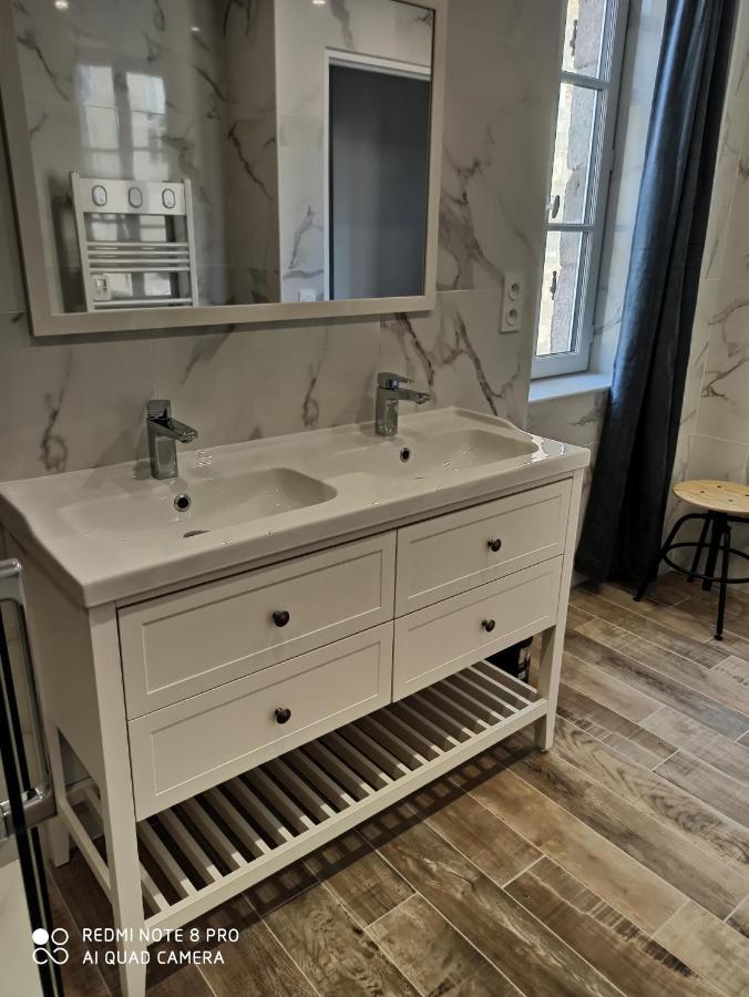 Apartmán Triplex 110 M2 Centre Historique Avec Jacuzzi Dinan Exteriér fotografie
