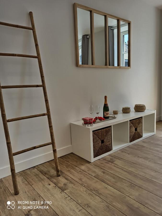 Apartmán Triplex 110 M2 Centre Historique Avec Jacuzzi Dinan Exteriér fotografie