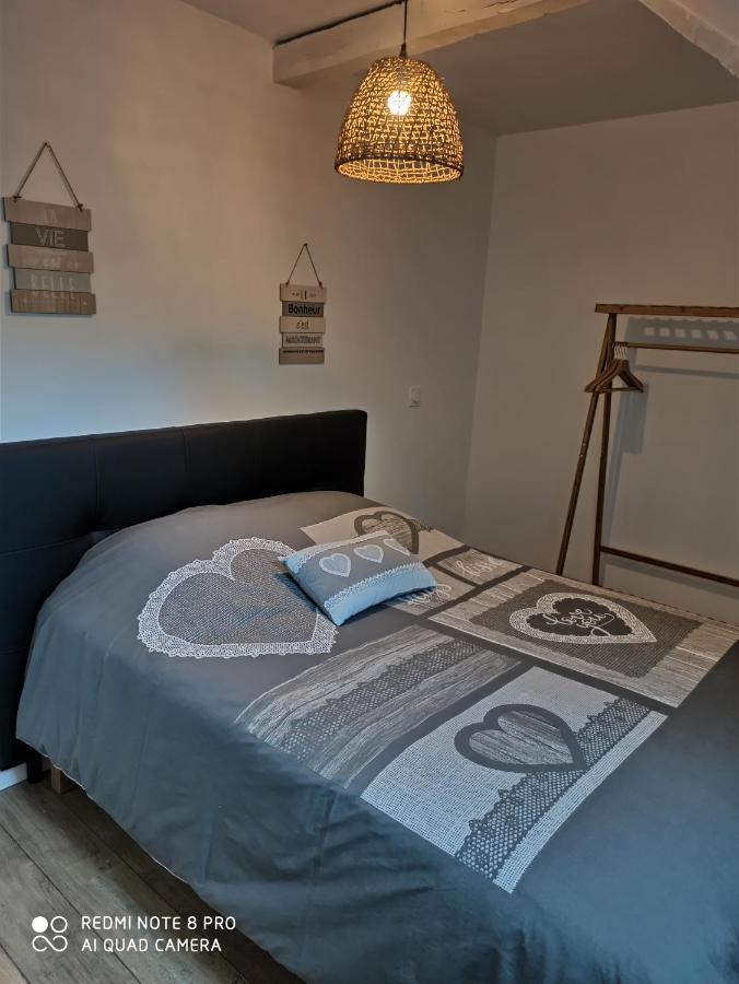 Apartmán Triplex 110 M2 Centre Historique Avec Jacuzzi Dinan Exteriér fotografie