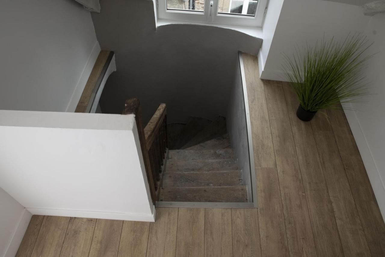 Apartmán Triplex 110 M2 Centre Historique Avec Jacuzzi Dinan Exteriér fotografie