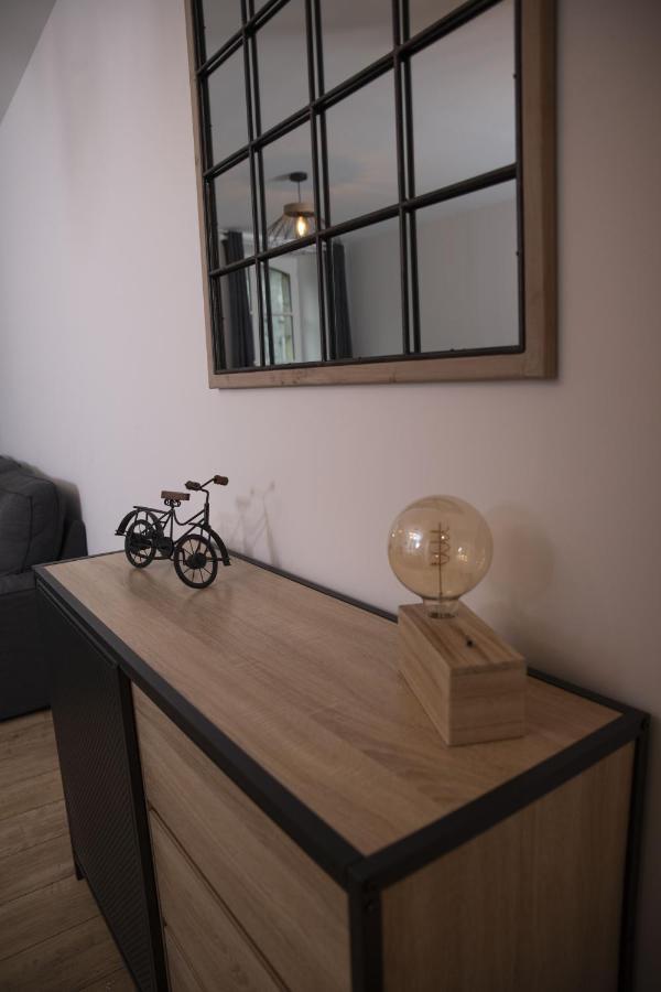 Apartmán Triplex 110 M2 Centre Historique Avec Jacuzzi Dinan Exteriér fotografie